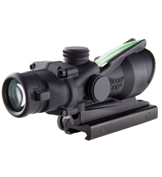 Тактичний приціл TRIJICON ACOG 4X32 BAC DUAL ILLUM GREEN CHEVRON .223/5.56 BDC 5002973 фото