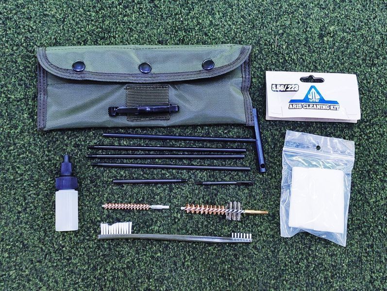 Набір для чищення .223 Leapers AR-15 Kit, різьблення 8/32 2370.10.14 фото