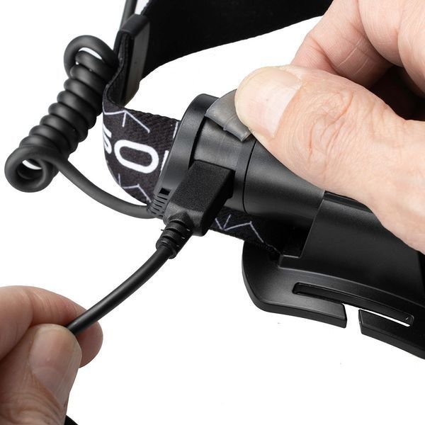 Налобний ліхтар на акумуляторі Led Lenser Solidline SH6R, 600/250/30 6008985 фото