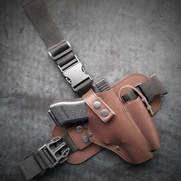 Набедренная кобура для GLOCK 17 из натуральной кожи коричневая Pellame-76 фото