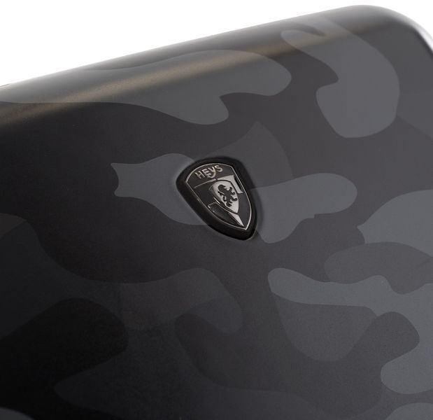 Чемодан Heys Black Camo S 13119-3045-21 930176 фото