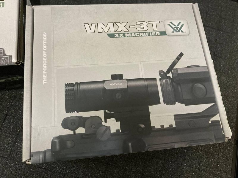 Магнифер Vortex VMX-3T 3-х кратный с откидным креплением на планку Пикатинни 2371.01.31 фото