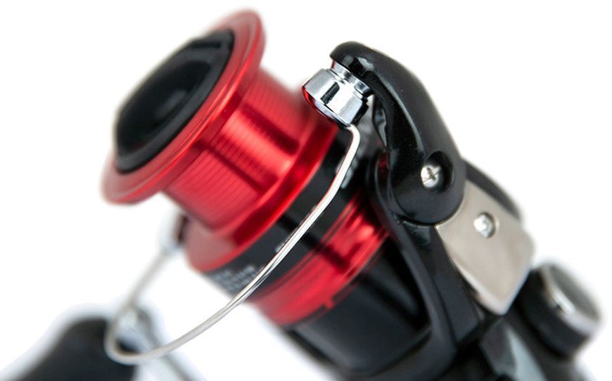Катушка Shimano Sienna 2500 FG 3+1BB 5.0:1 2266.99.68 фото